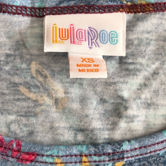 LuLaRoe Irma Tunic Top Size: XS - Picture 6 of 6